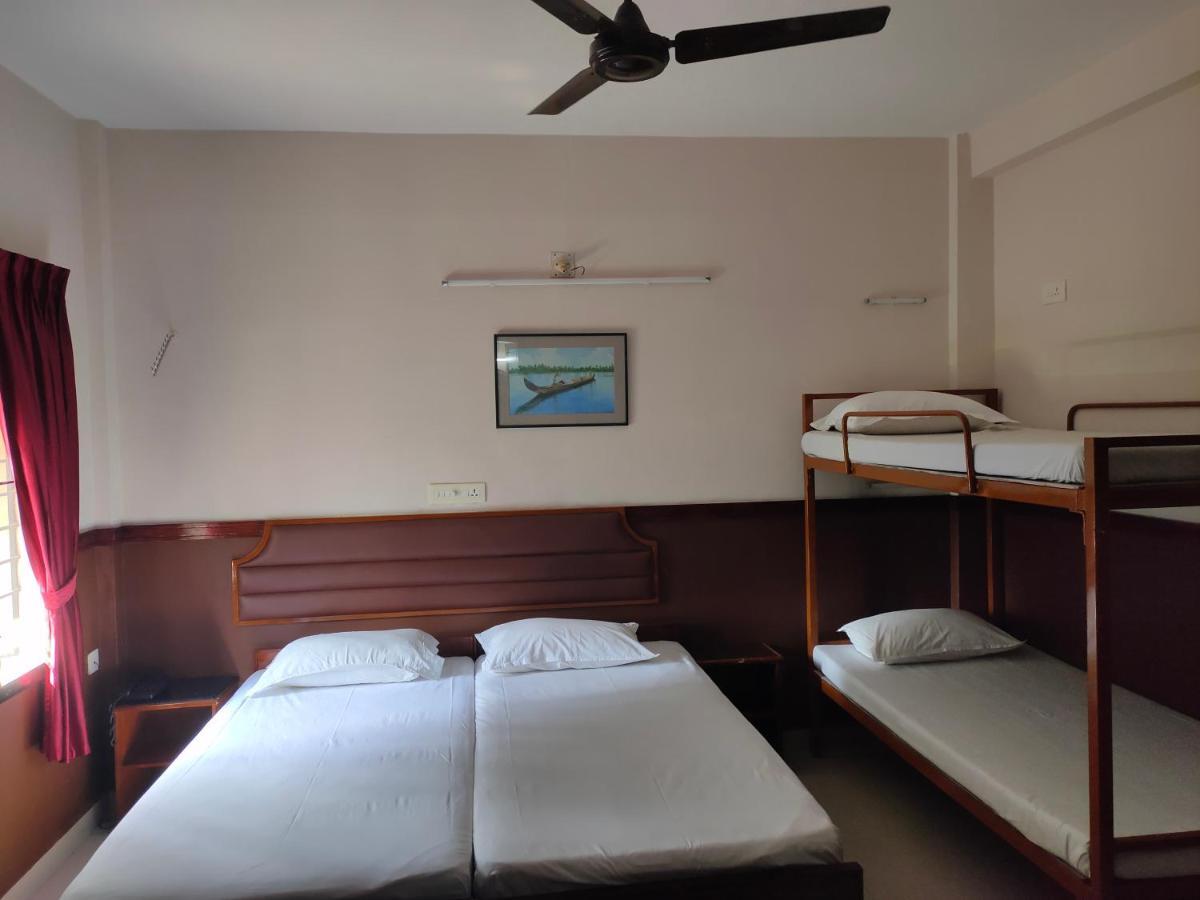 枫叶丽晶酒店 Kochi 外观 照片